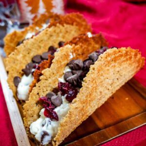 Easy homemade gingerbread dessert taco